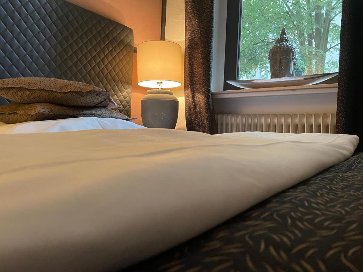 Hotel Am Volksgarten ดุสเซลดอร์ฟ ภายนอก รูปภาพ