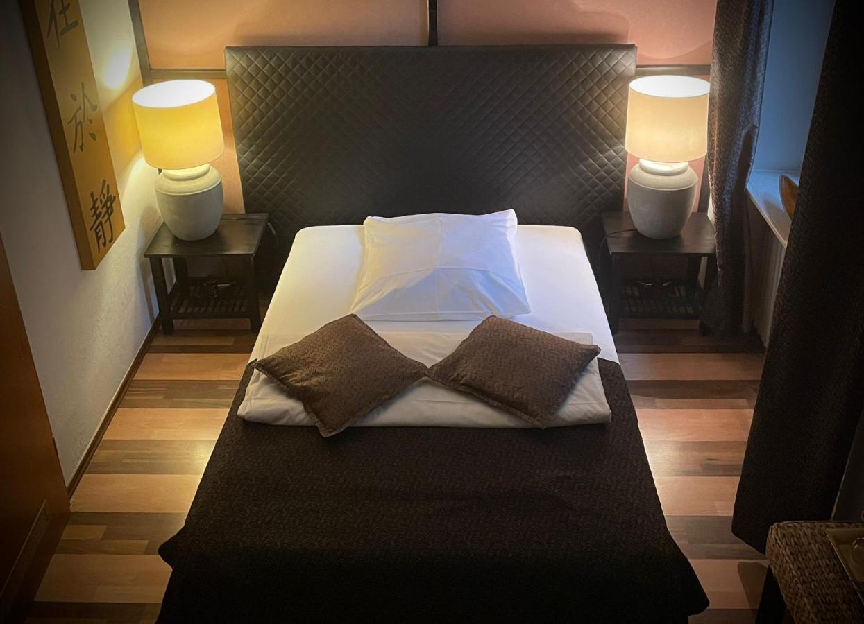 Hotel Am Volksgarten ดุสเซลดอร์ฟ ภายนอก รูปภาพ