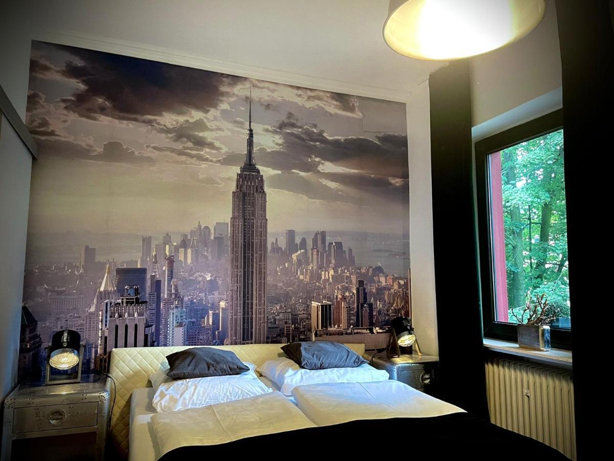 Hotel Am Volksgarten ดุสเซลดอร์ฟ ภายนอก รูปภาพ