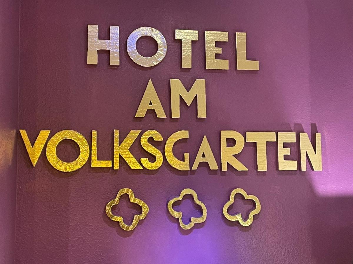 Hotel Am Volksgarten ดุสเซลดอร์ฟ ภายนอก รูปภาพ